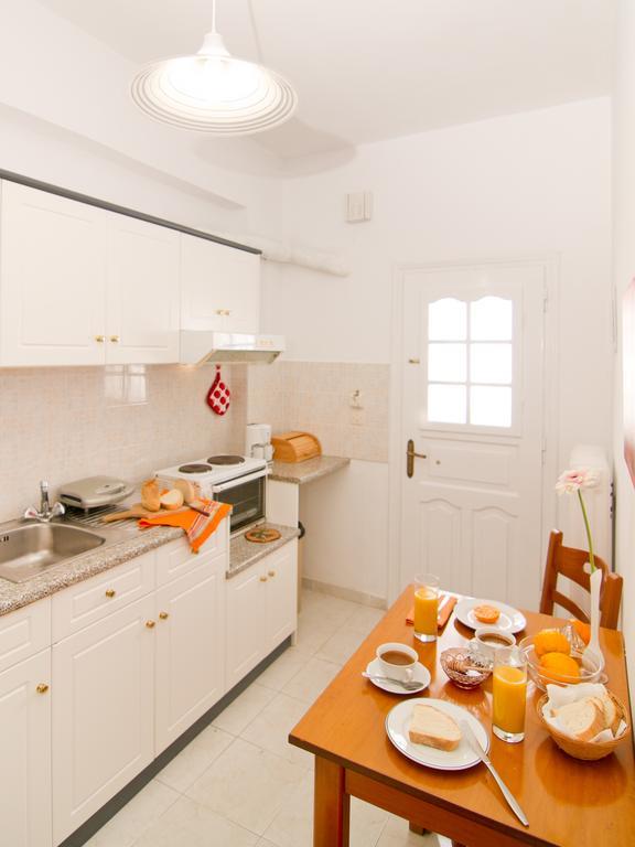 Evergreen Apartments Агиос Гордиос Стая снимка